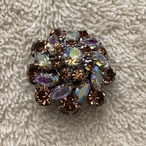 Vintage Austrian Crystal Clip-on Earring